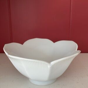 Tulip White Floral Ceramic Bowl. Candy or condiment bowl.